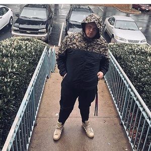 Meet your Posher, James